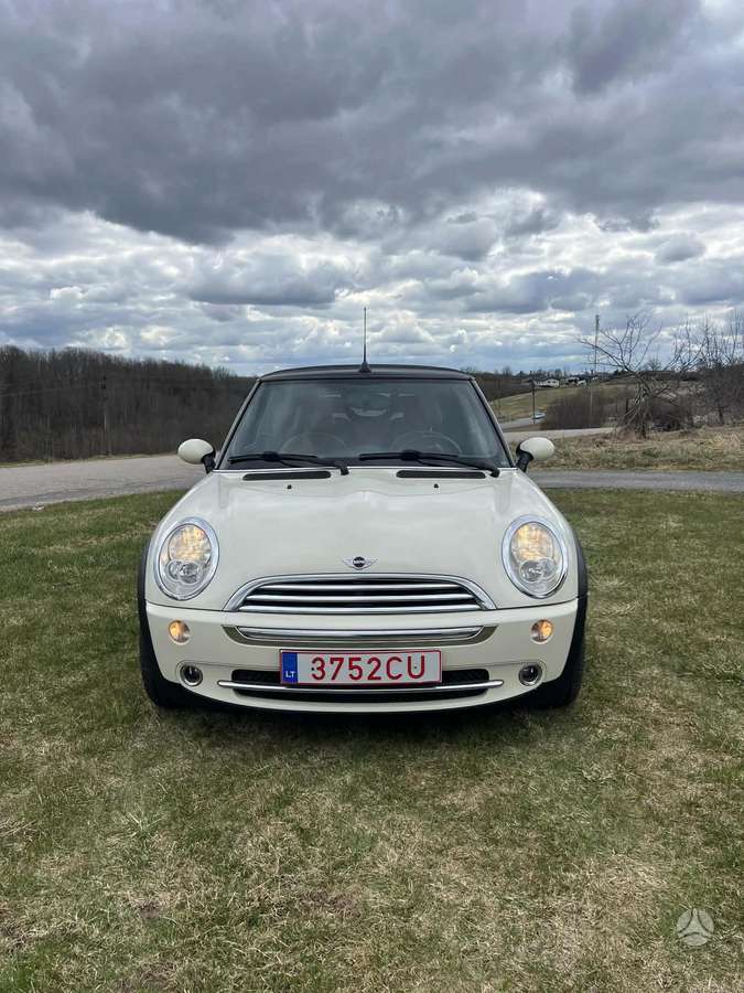 Mini Cooper, 1.6 l., convertible