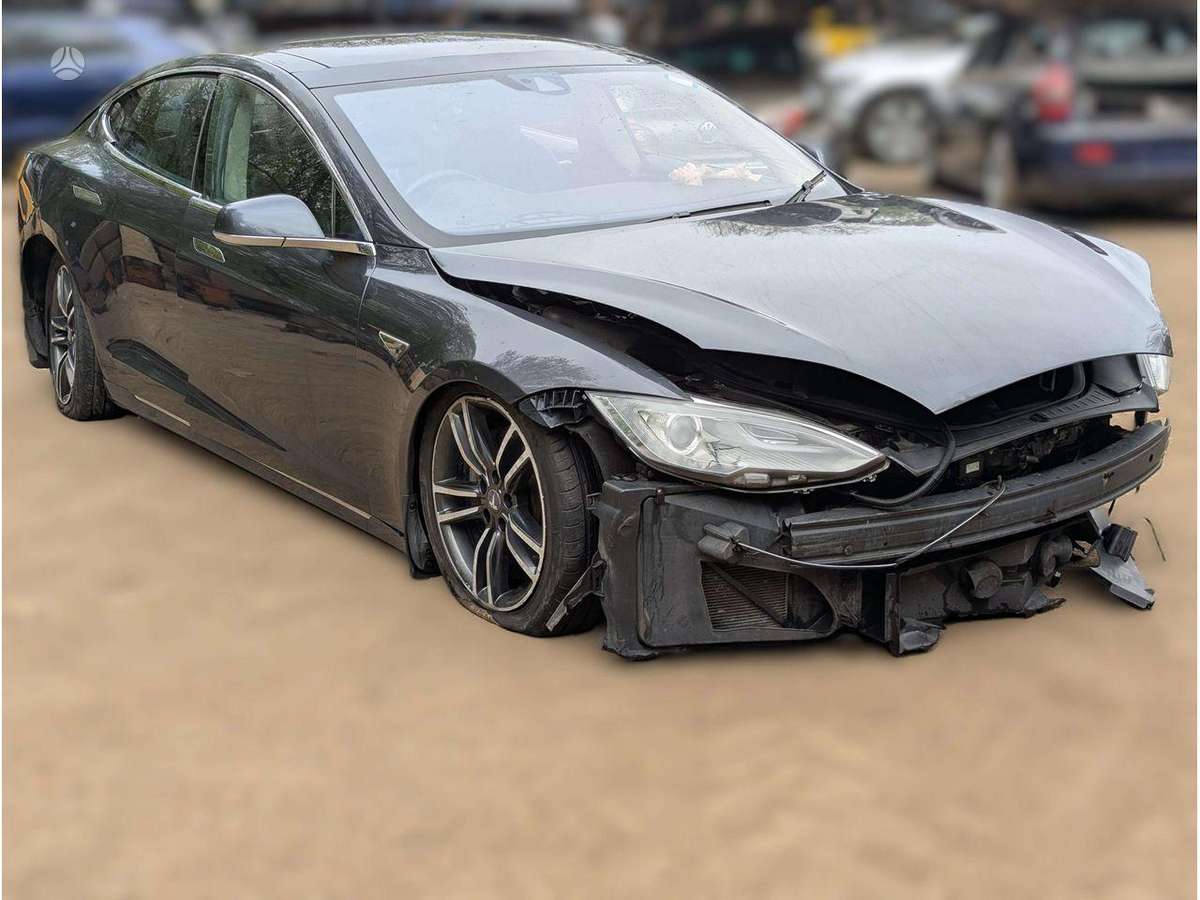Tesla Model S variklis