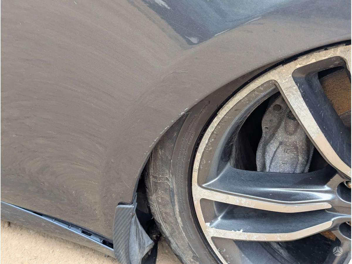 Tesla Model S variklis