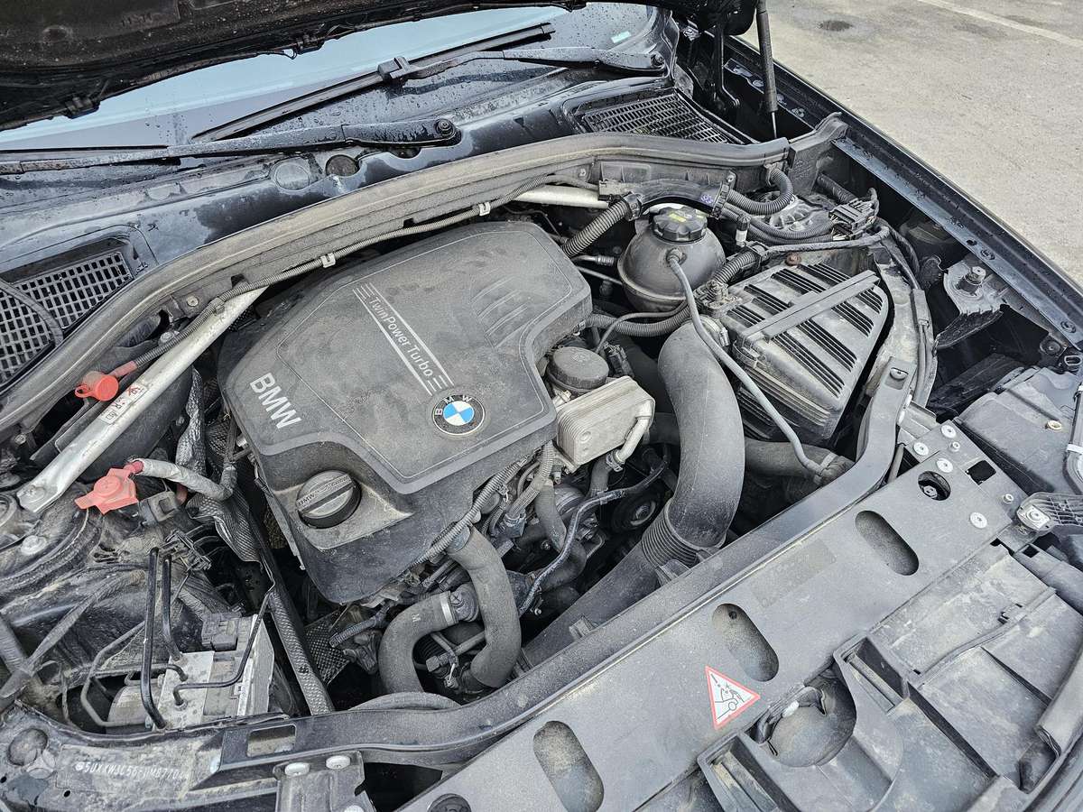 BMW X4, 2.0 l., off-road / crossover