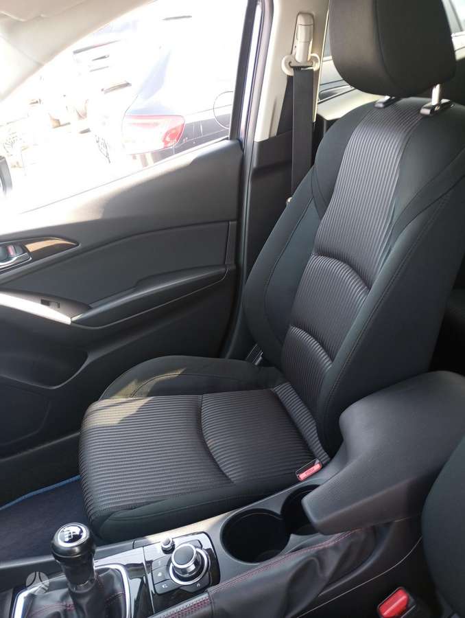 Mazda 3, 2.2 l., hečbekas