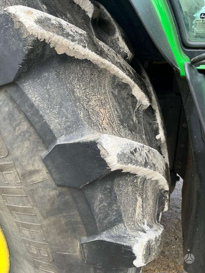 John Deere 6R175, tractors