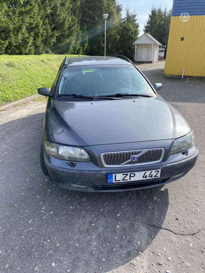 Volvo V70, 2.4 l., wagon