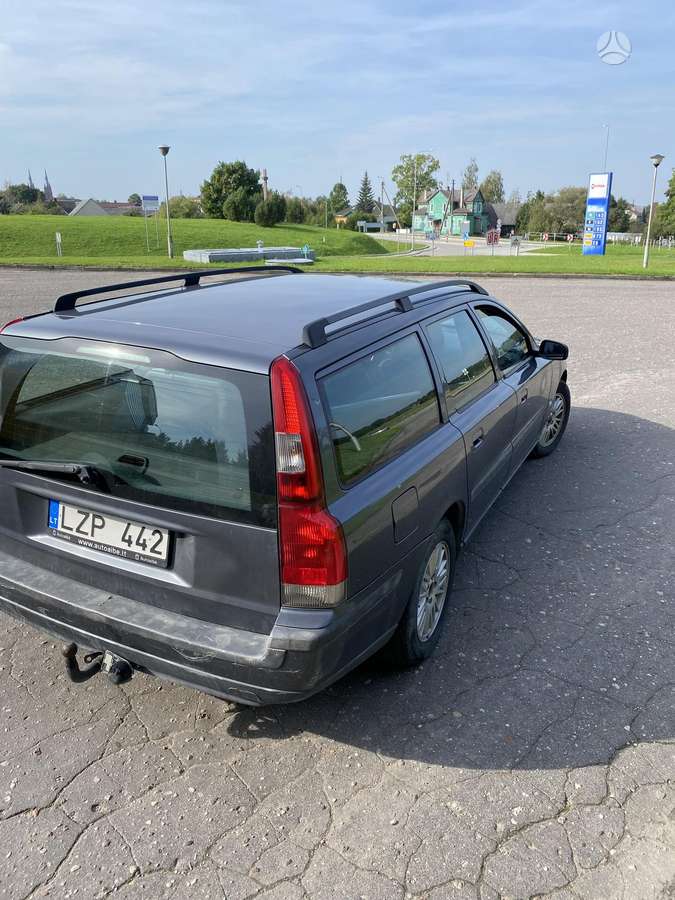 Volvo V70, 2.4 l., wagon