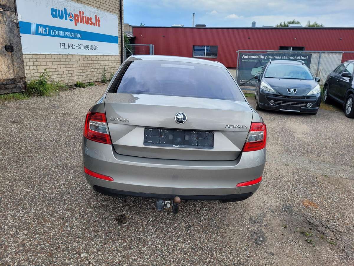 Škoda Octavia - 9