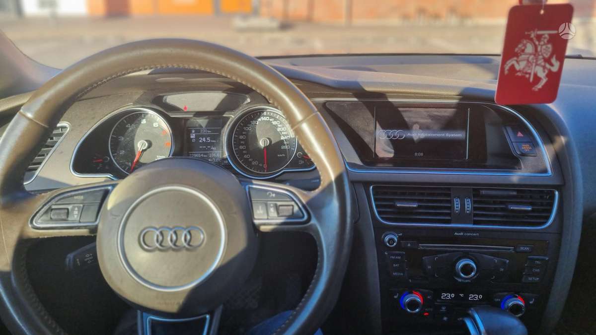 Audi A5, 2.0 l., coupe
