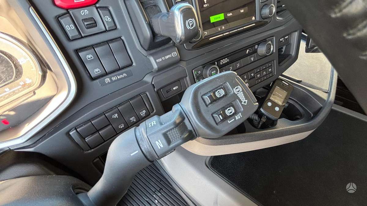 Scania R500, double sleeper