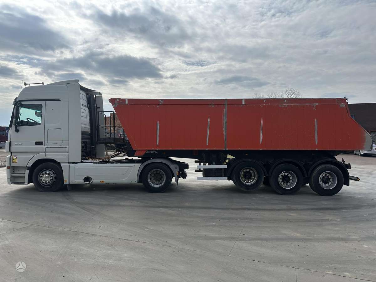 Mercedes-Benz Actros, double sleeper
