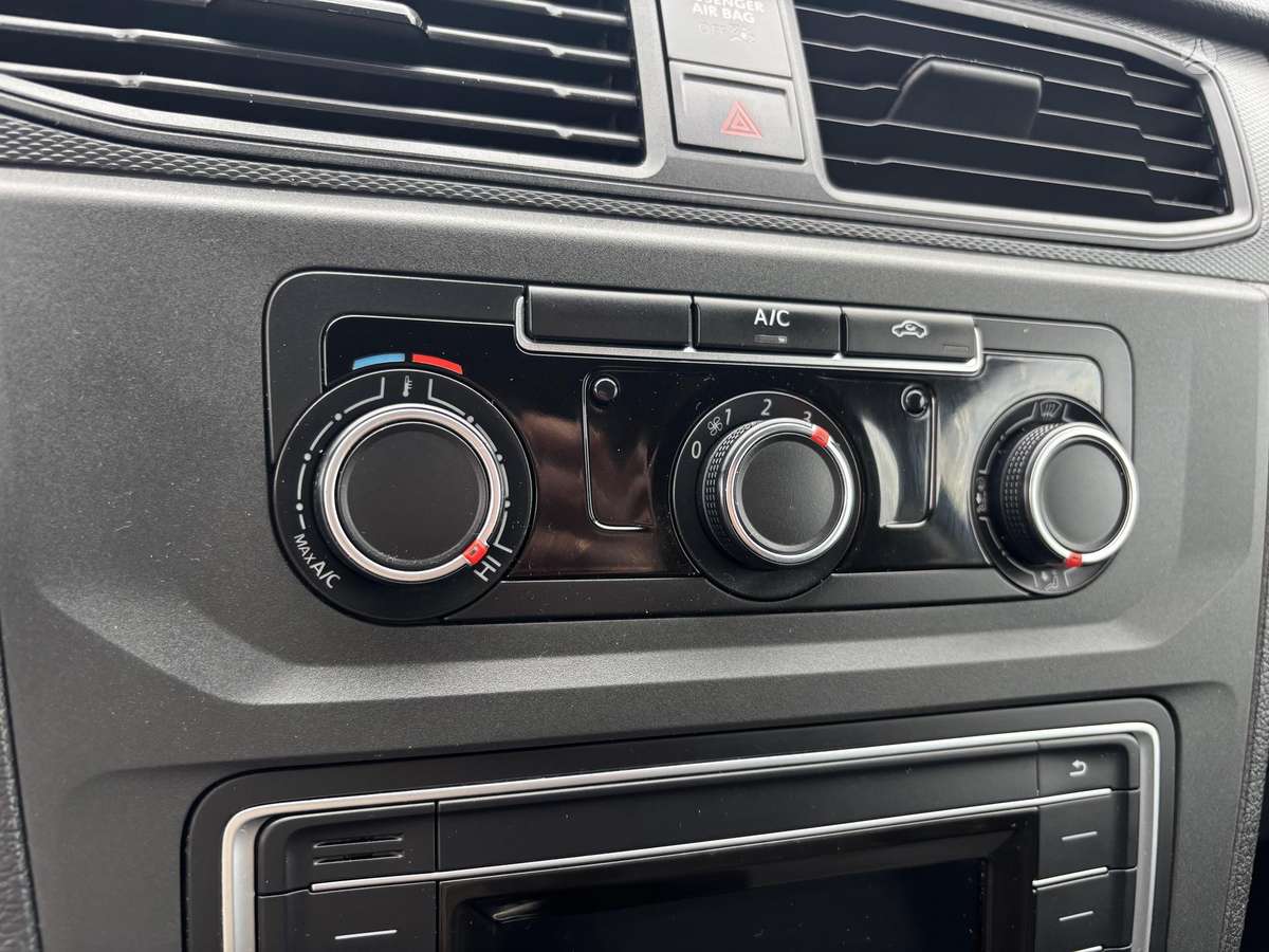 Volkswagen Caddy - 9