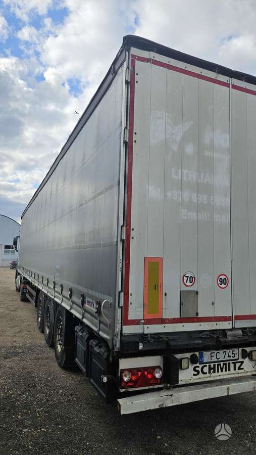 Schmitz CARGOBULL, пологовые / тентовые