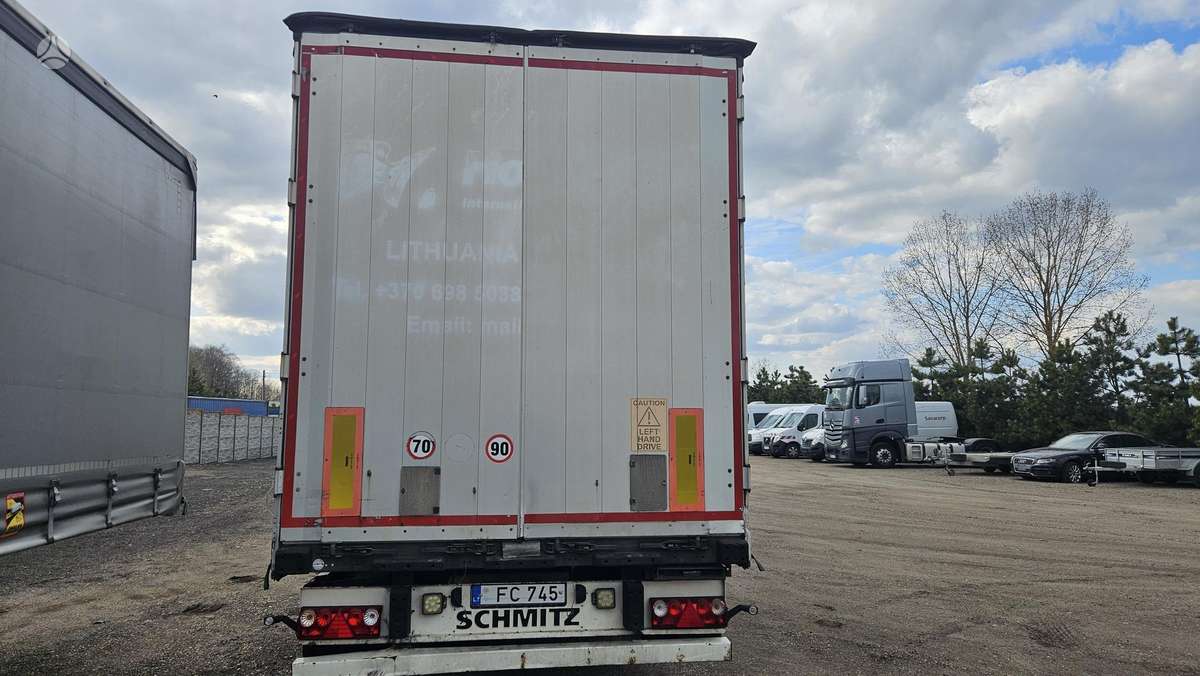 Schmitz CARGOBULL, пологовые / тентовые