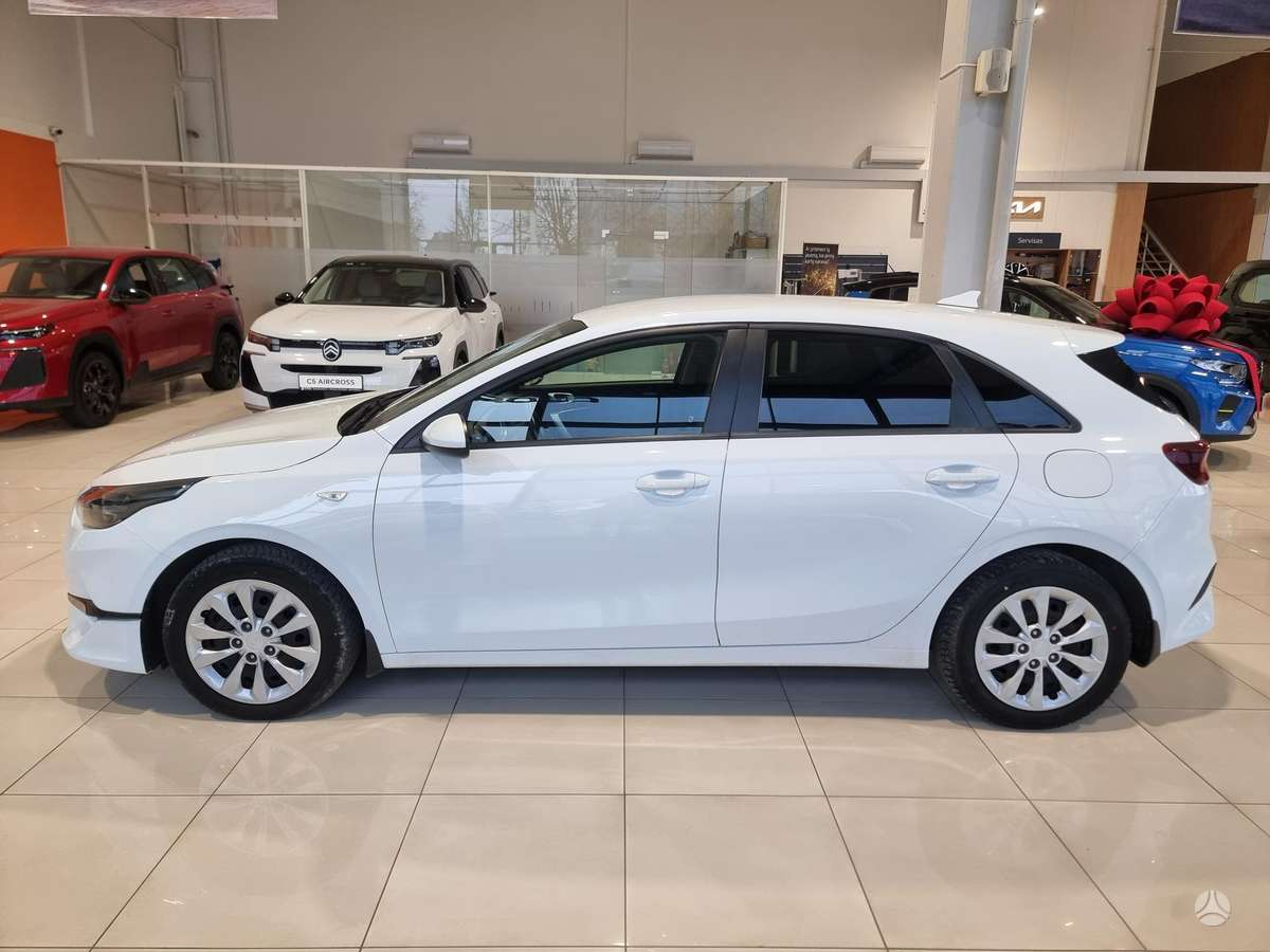 Kia Ceed, 1.6 l., hatchback