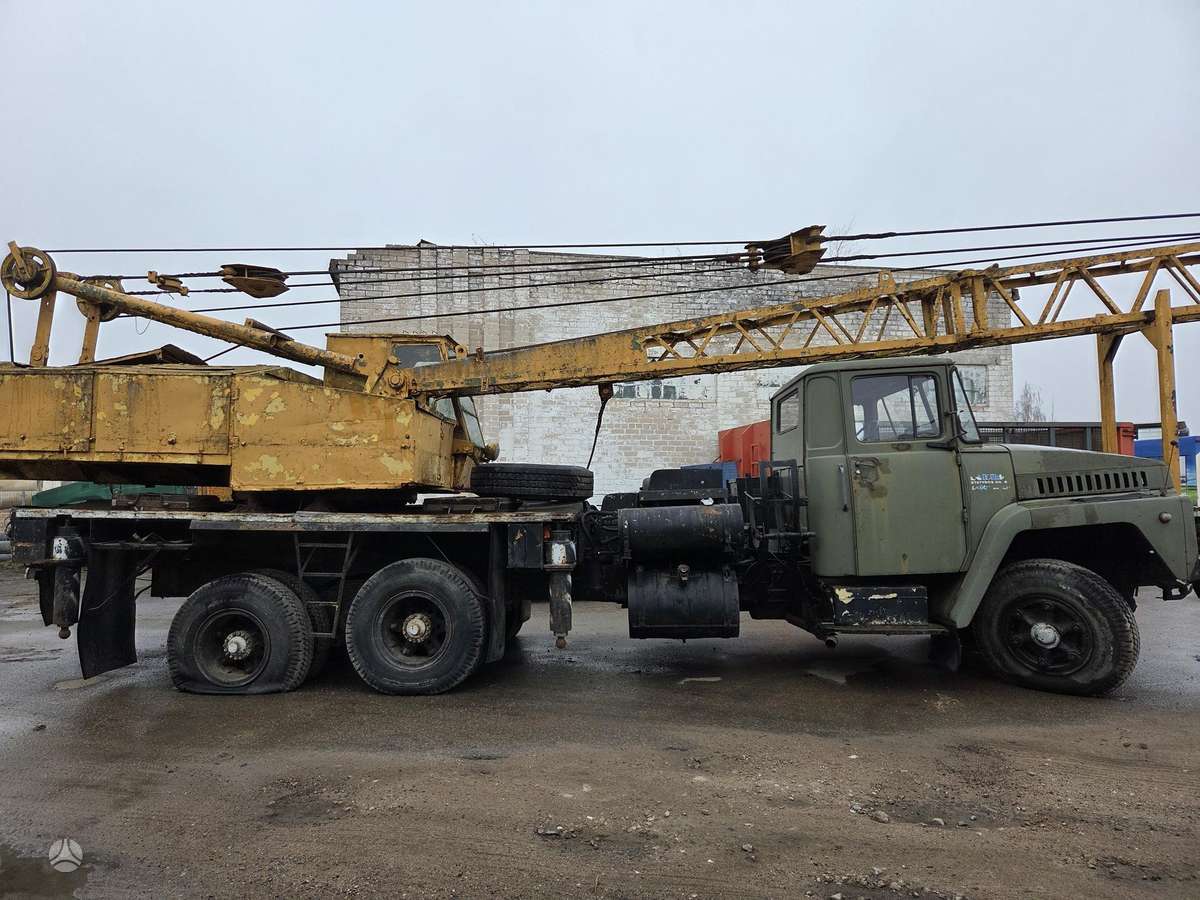 -Kita- KRAZ, statybos ir kelių tiesimo technika