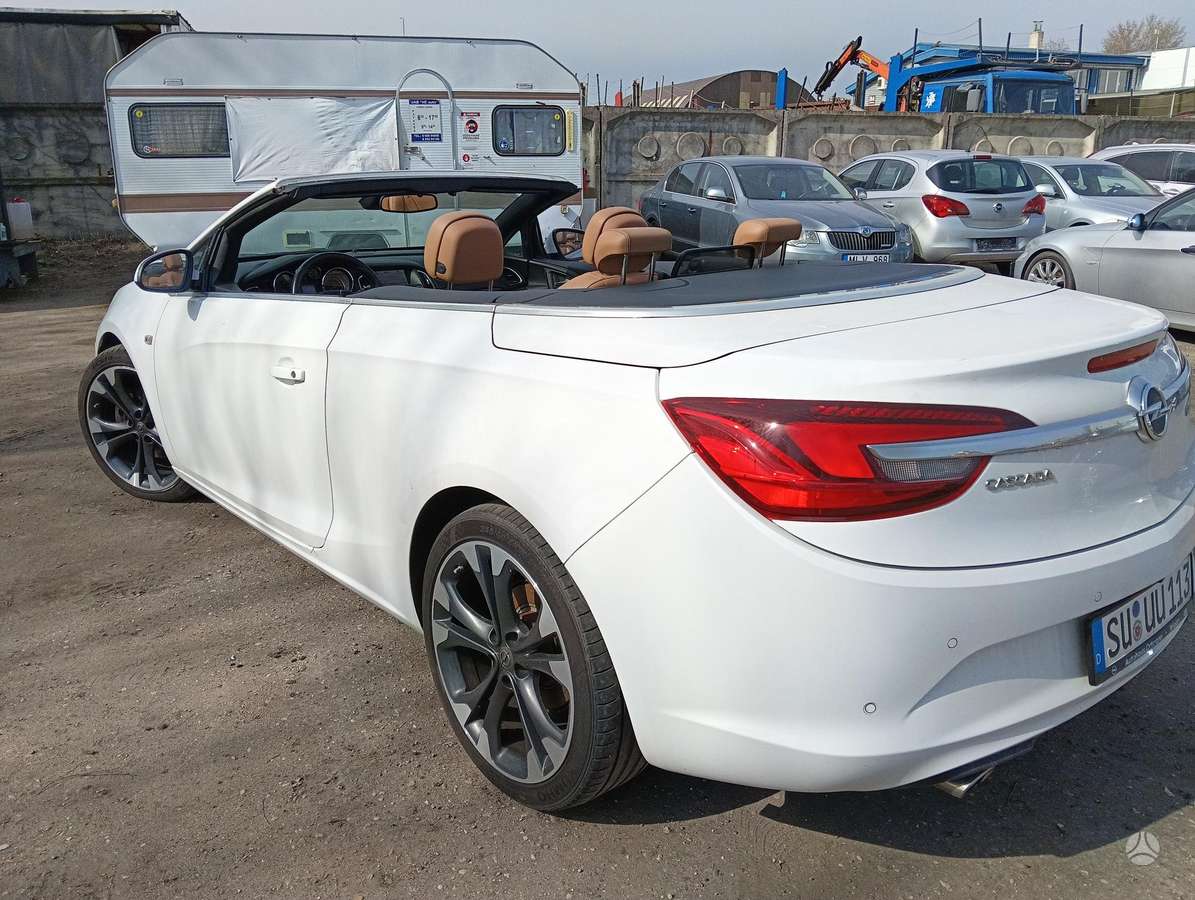 Opel Cascada, 2.0 l., Кабриолет