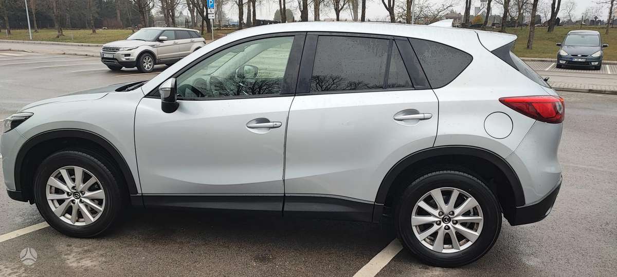 Mazda CX-5, Внедорожник / Кроссовер