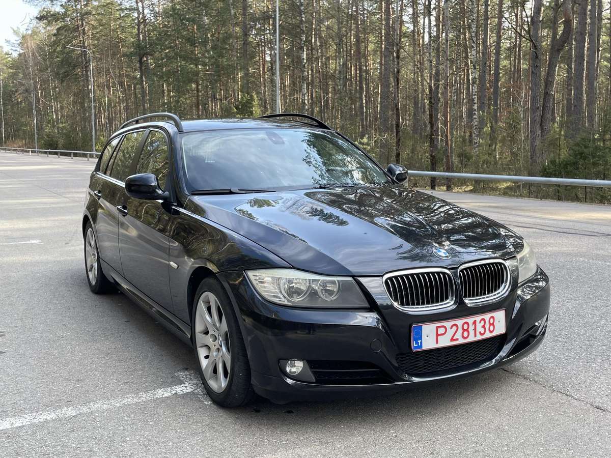 BMW 320, wagon