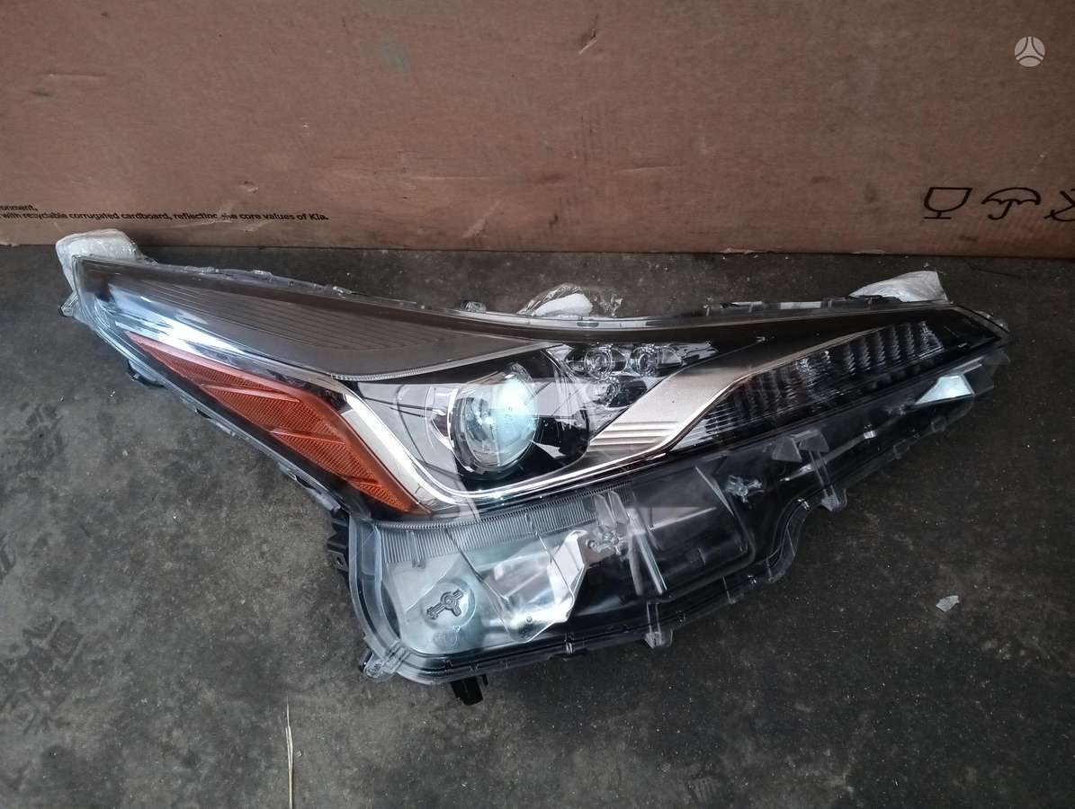 Toyota Prius lights