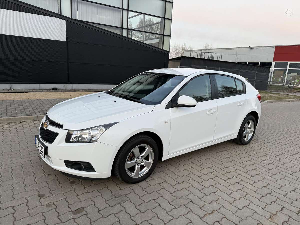 Chevrolet Cruze, 1.8 l., hatchback