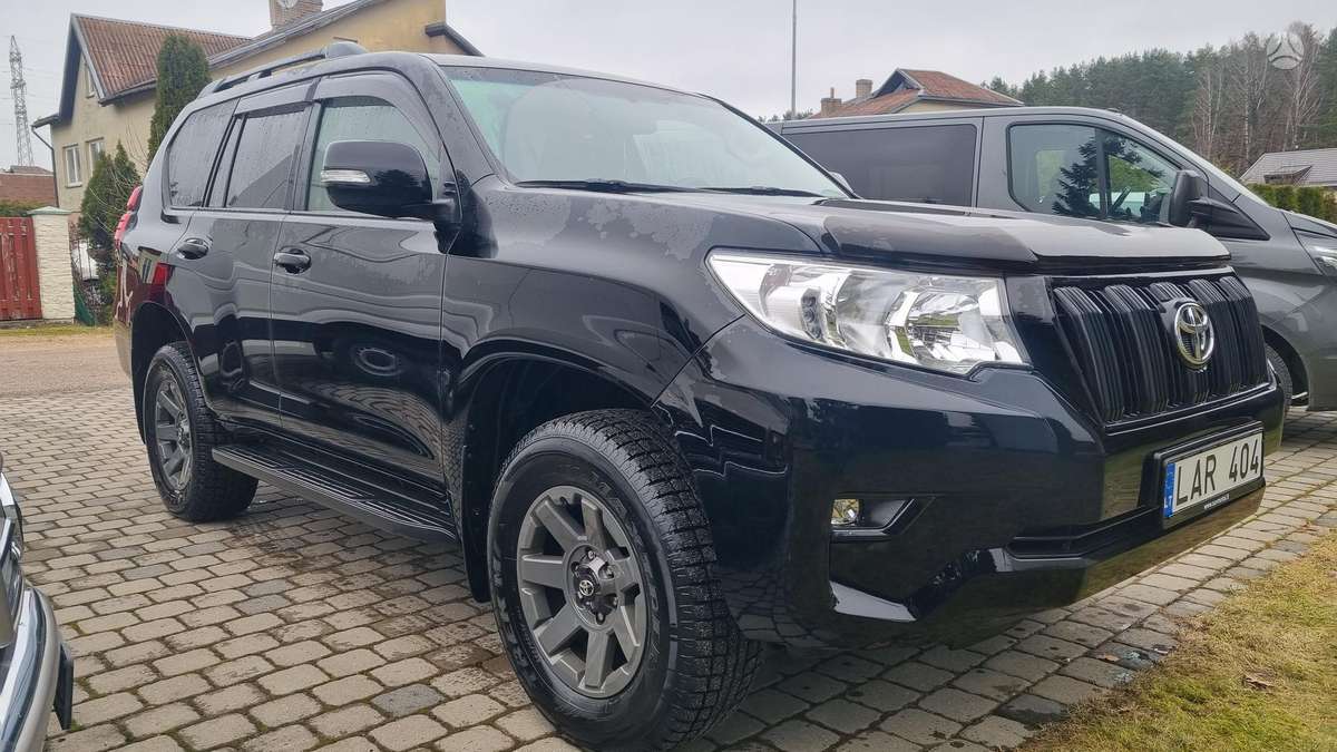 Toyota Land Cruiser, off-road / crossover