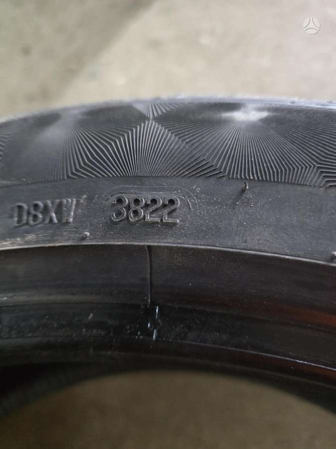 Continental, летние 235/45 R20