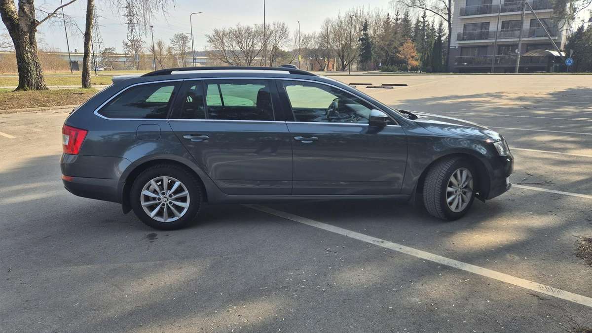 Škoda Octavia - 3