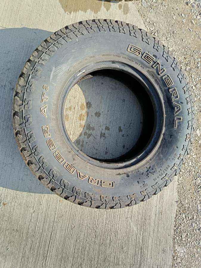 General, all-season 265/70 R16
