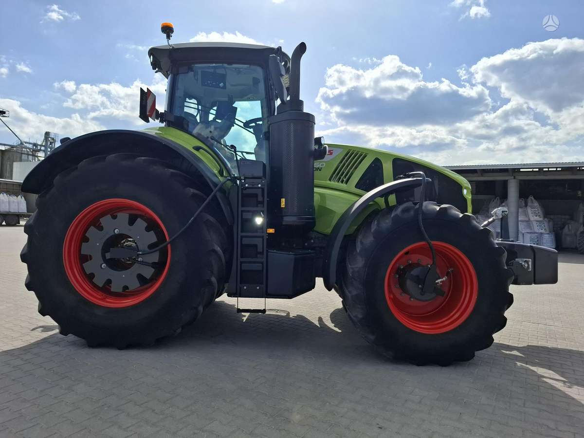 Claas Axion 960, traktoriai