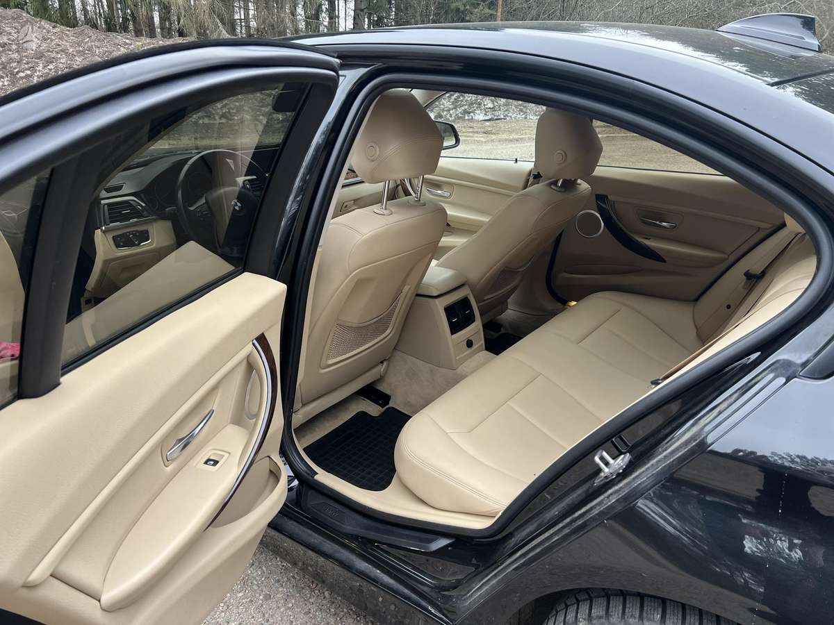 BMW 328, 2.0 l., Седан