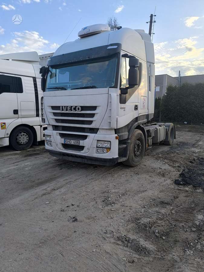 Iveco Stralis 450, double sleeper