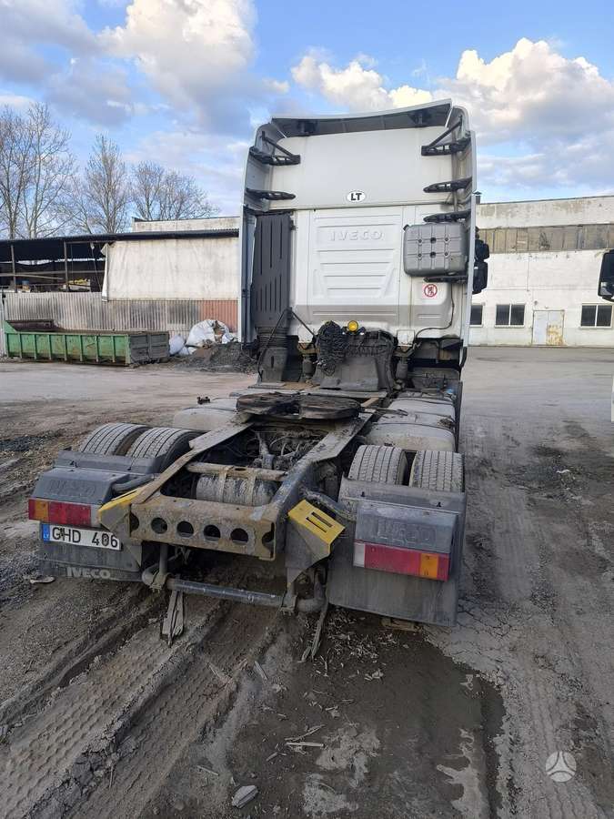 Iveco Stralis 450, double sleeper