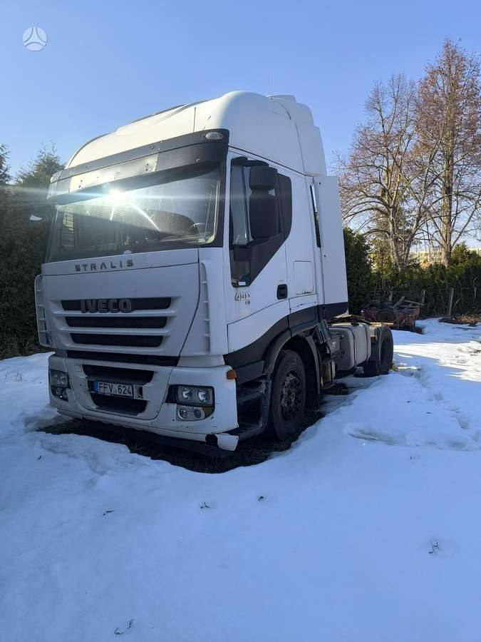 Iveco Stralis 450, double sleeper
