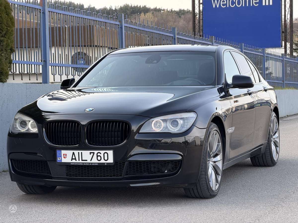 BMW 740, 3.0 l., Седан