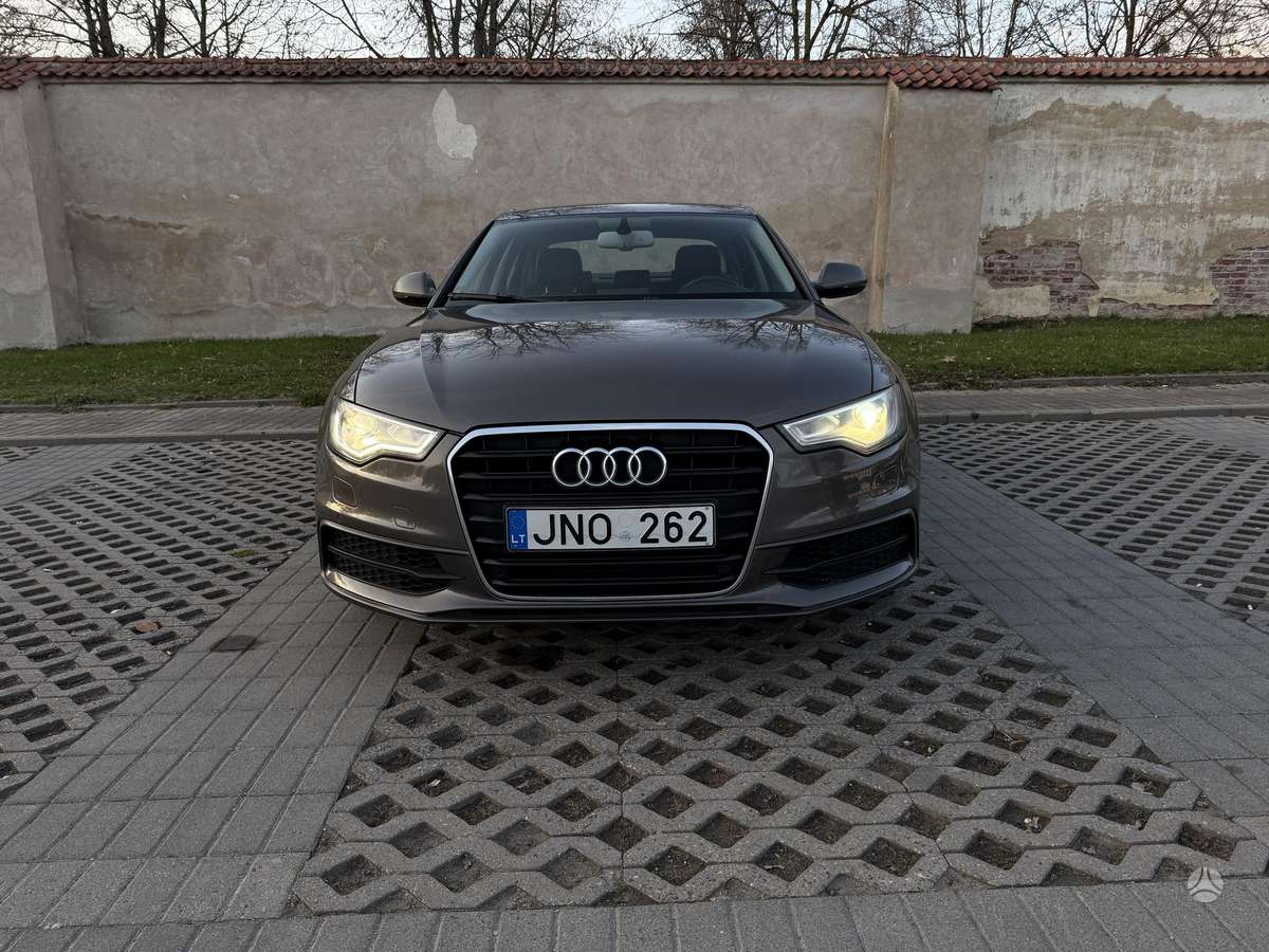 Audi A6, 3.0 l., sedanas