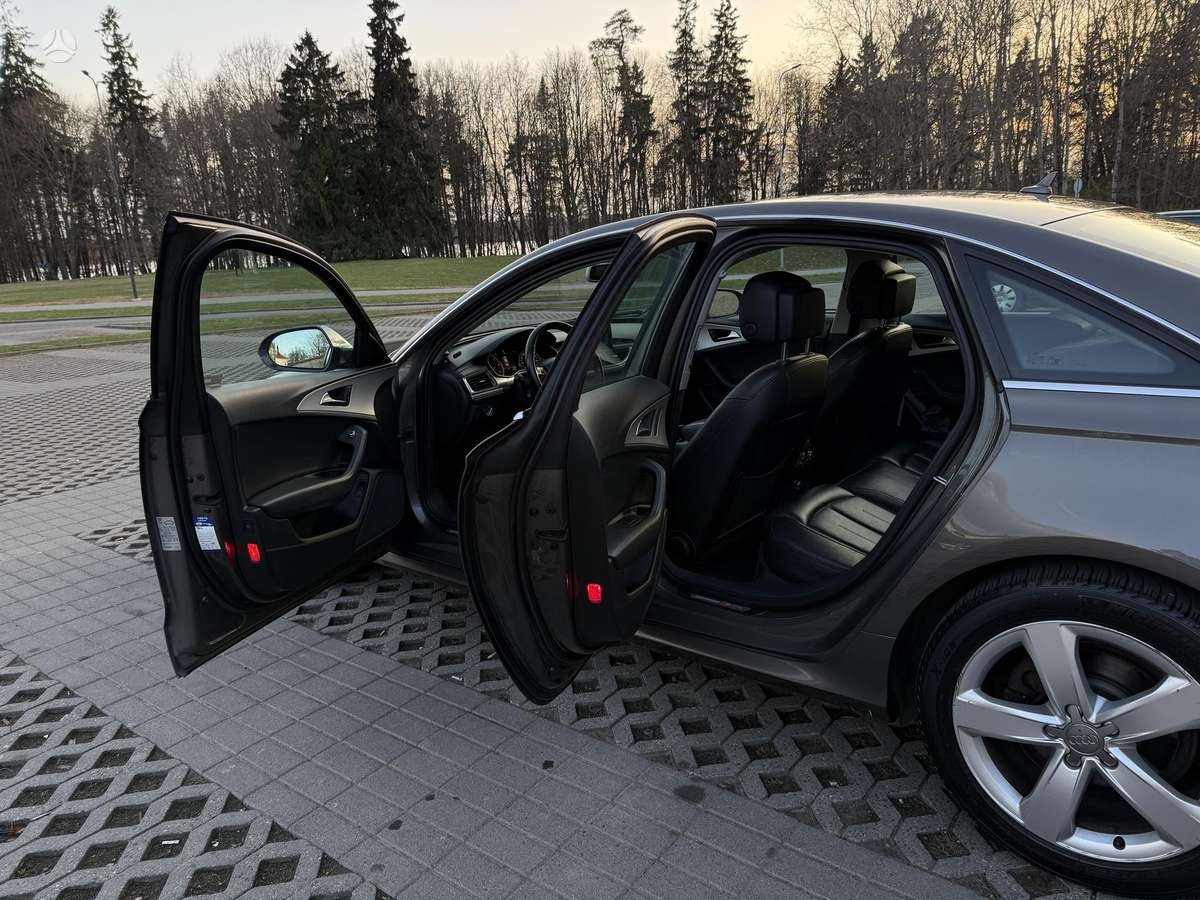 Audi A6, 3.0 l., sedanas