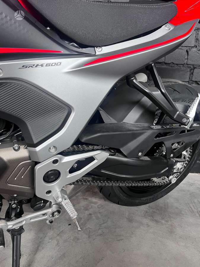 QJMOTOR SRK700 554cc, street / classic