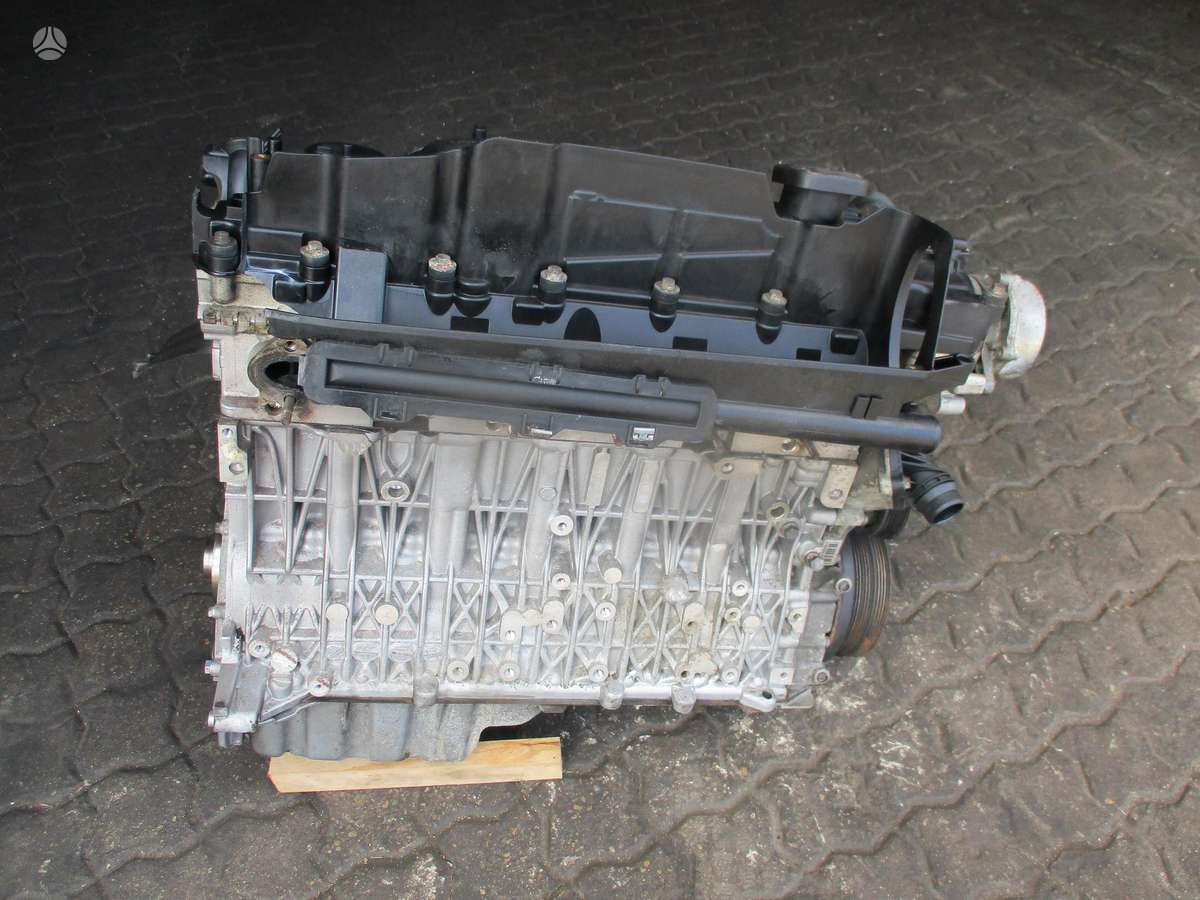 BMW 3 serija Variklis 3 0d 306d3