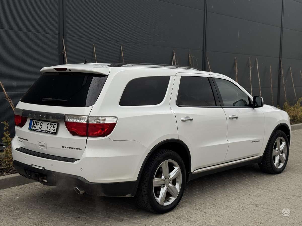 Dodge Durango, 3.6 l., off-road / crossover