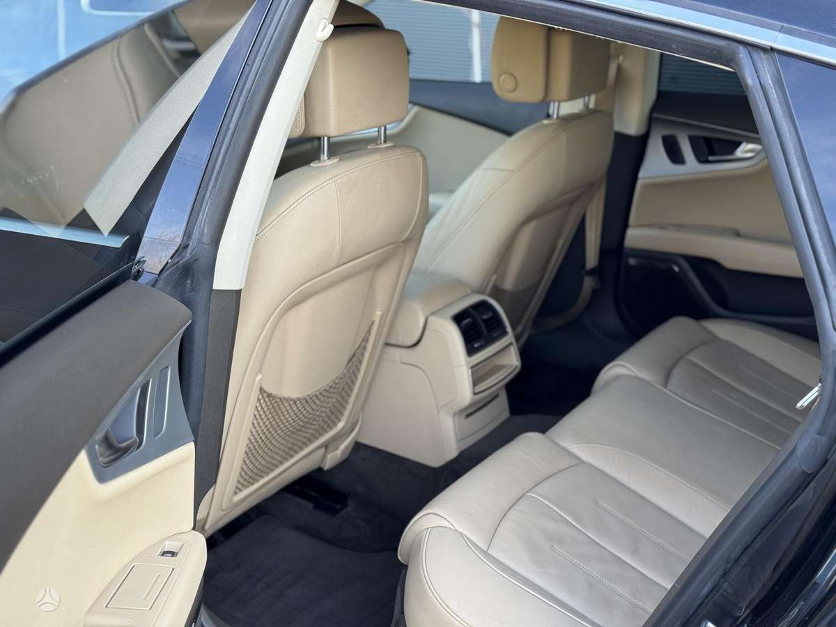 Audi A7, 3.0 l., Хэтчбек