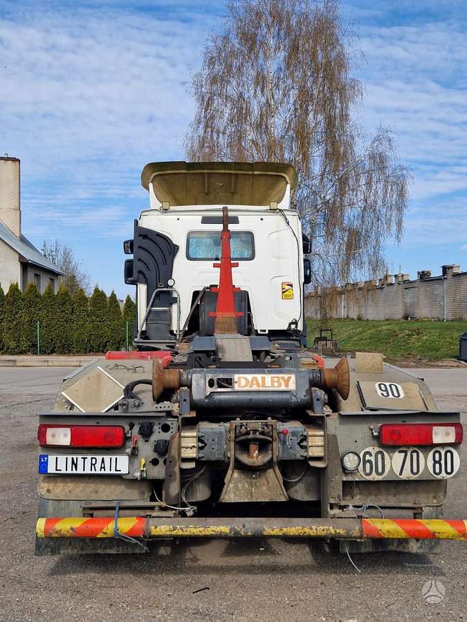 Renault HACK kablys, maža rida, crane trucks