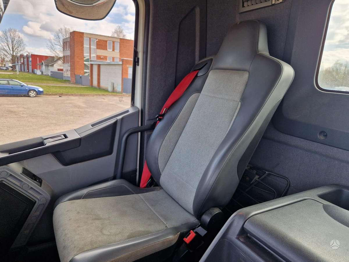 Renault HACK kablys, maža rida, su kranu
