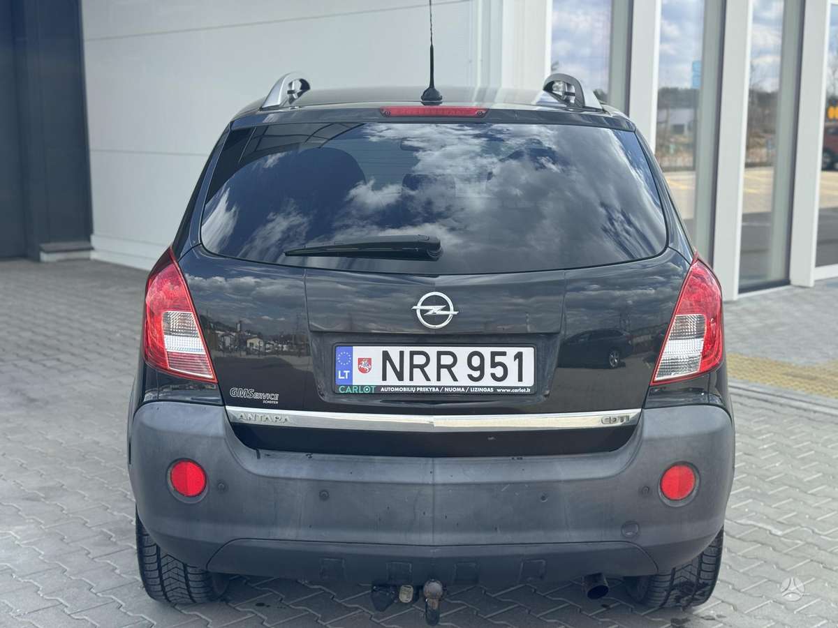 Opel Antara, 2.2 l., off-road / crossover