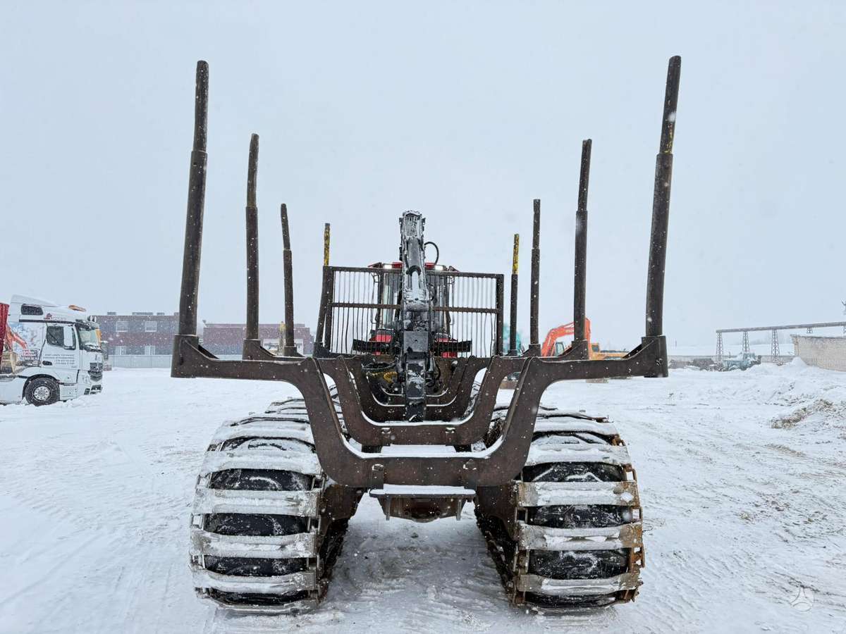 Valmet 840.1 with winch, форвардеры