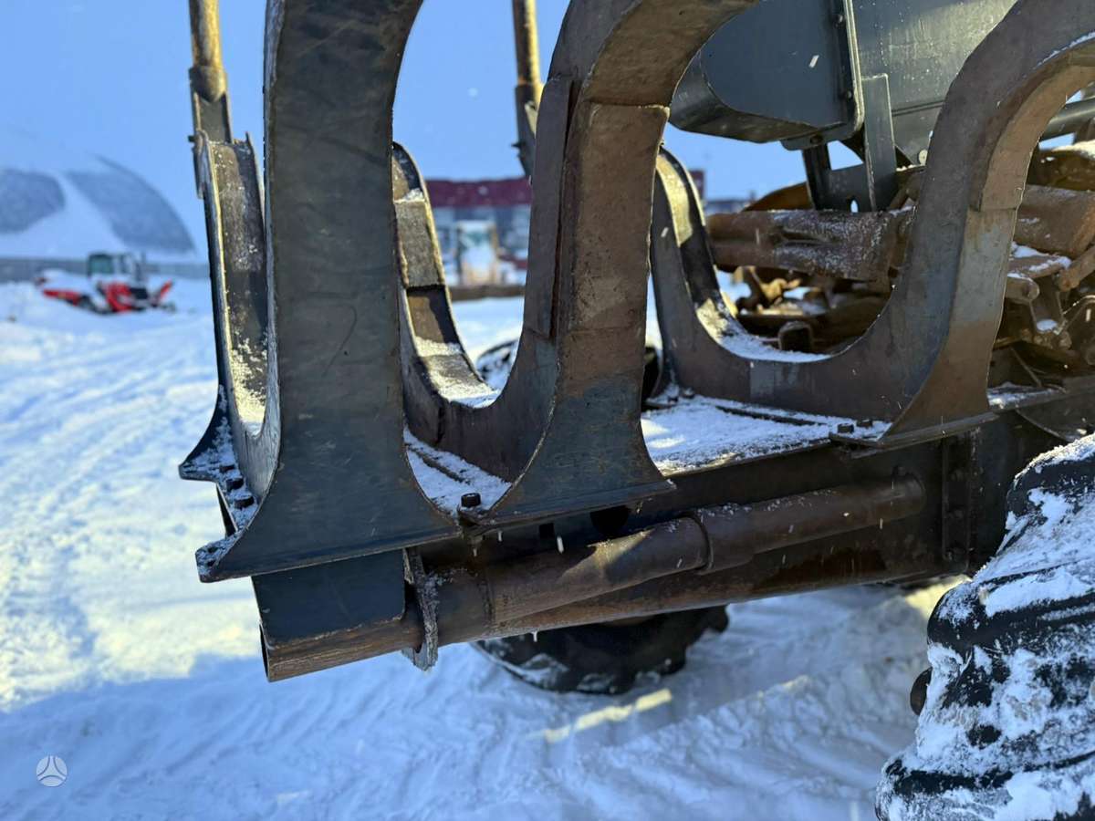 Ponsse Wisent 8W LONG, forwarders