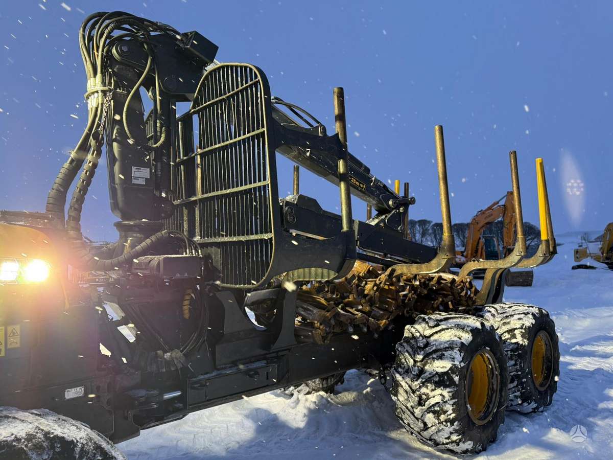 Ponsse Wisent 8W LONG, forwarders