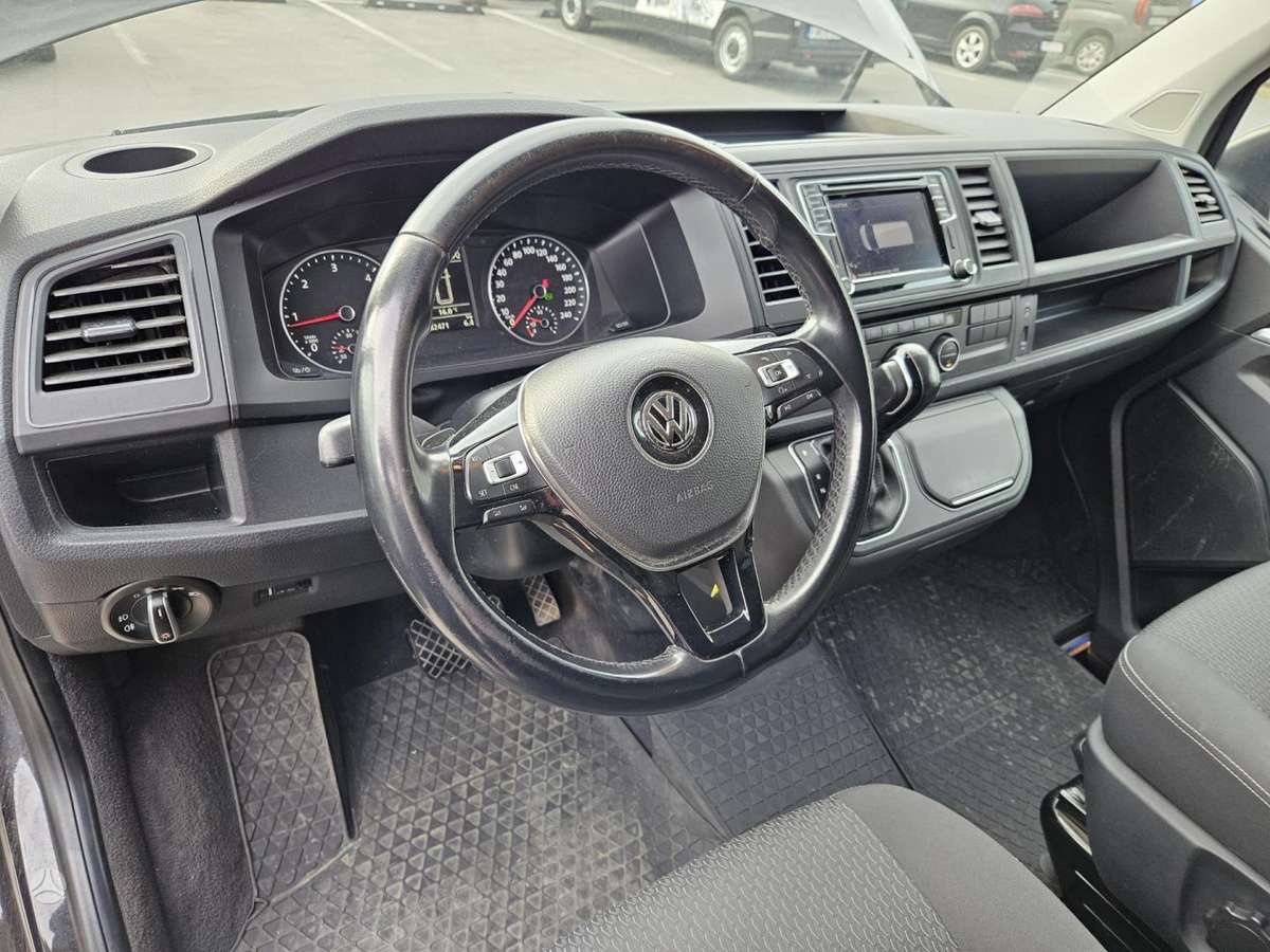 Volkswagen Multivan, passenger minibus