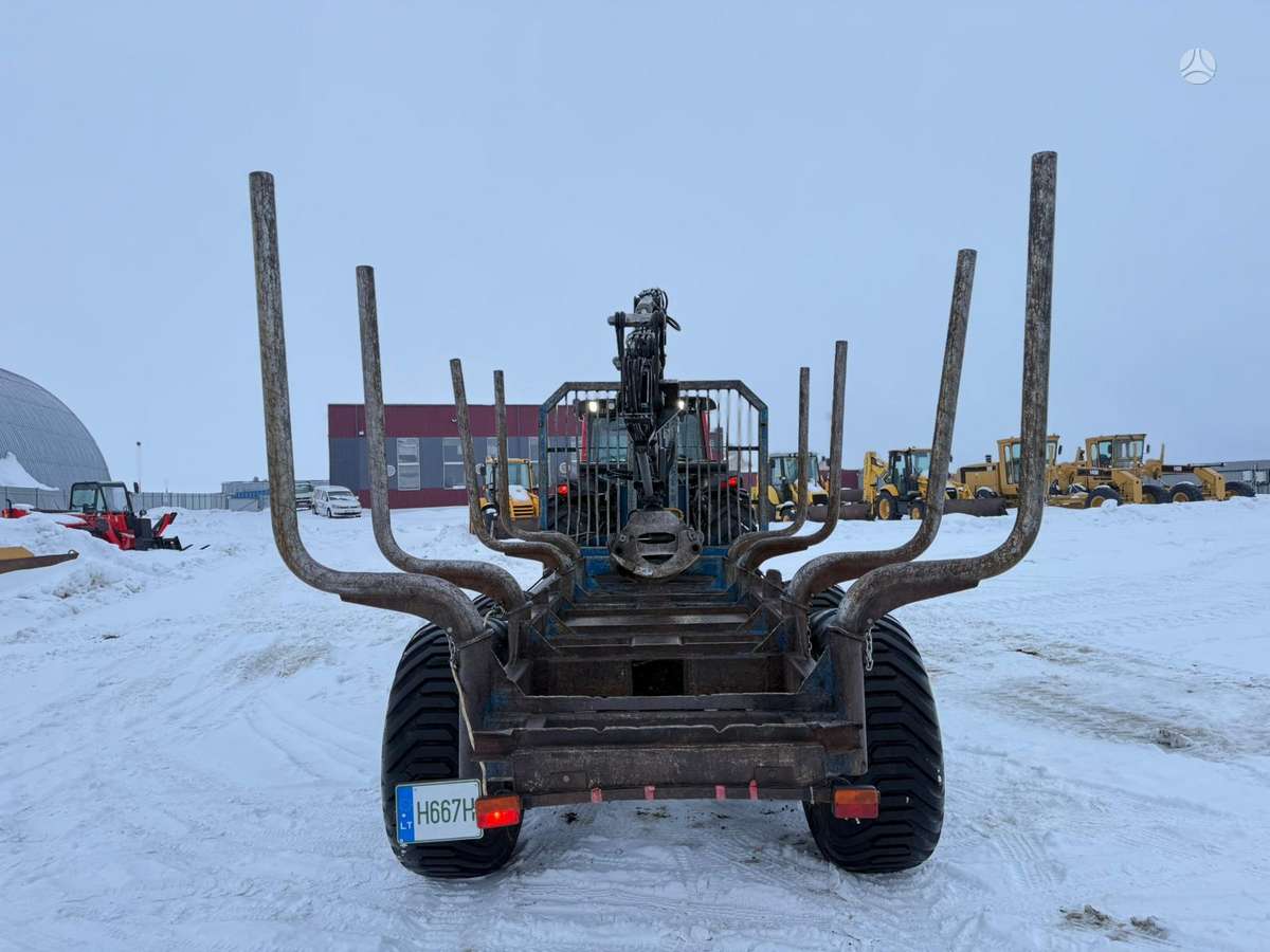 Valtra N121H + Vreten 1400 HydroDrive, форвардеры