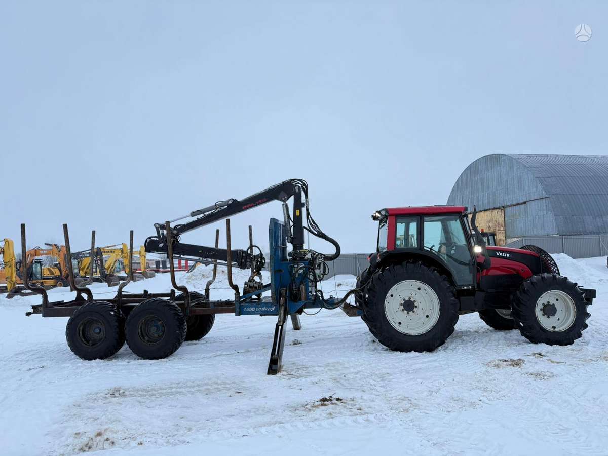 Valtra N121H + Vreten 1400 HydroDrive, forwarders