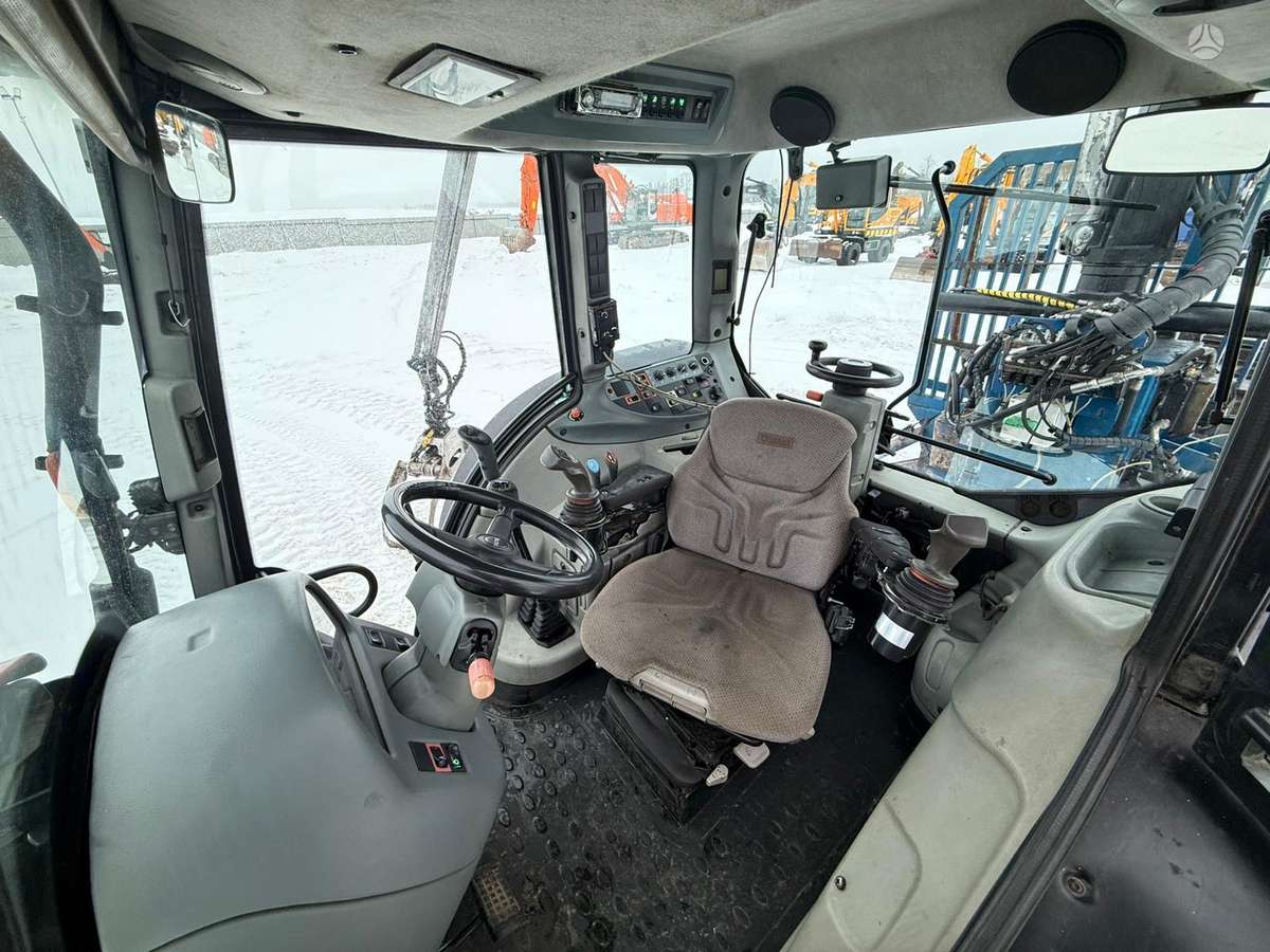 Valtra N121H + Vreten 1400 HydroDrive, форвардеры