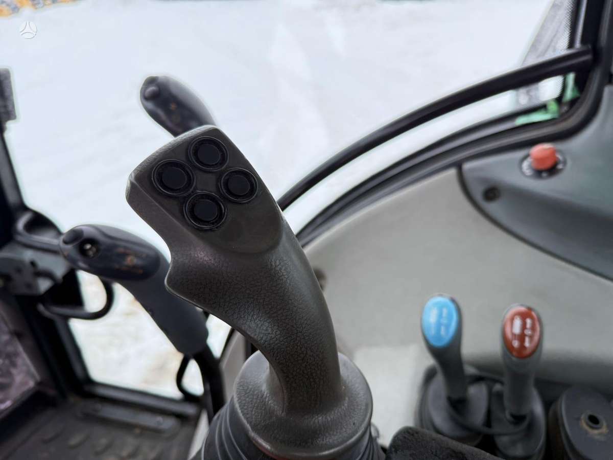 Valtra N121H + Vreten 1400 HydroDrive, форвардеры