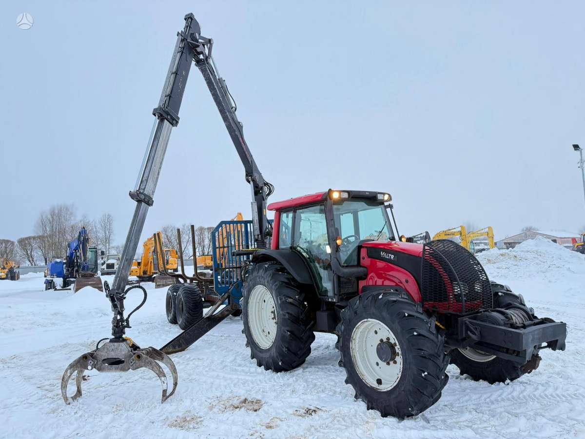 Valtra N121H + Vreten 1400 HydroDrive, forwarders